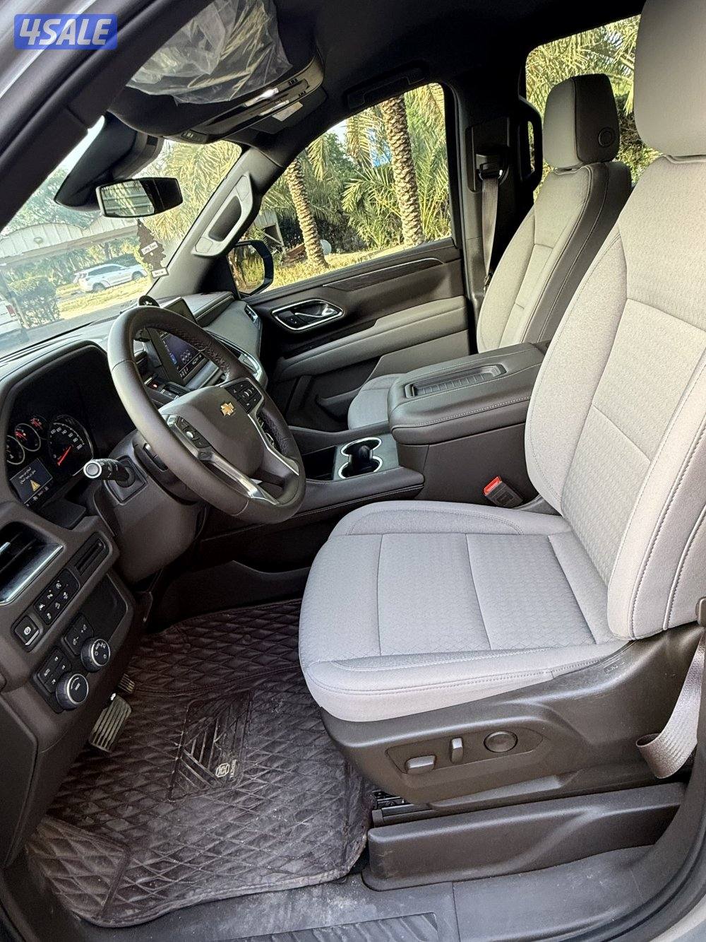 للبيع تاهو24 دبل قير وثلاجه5