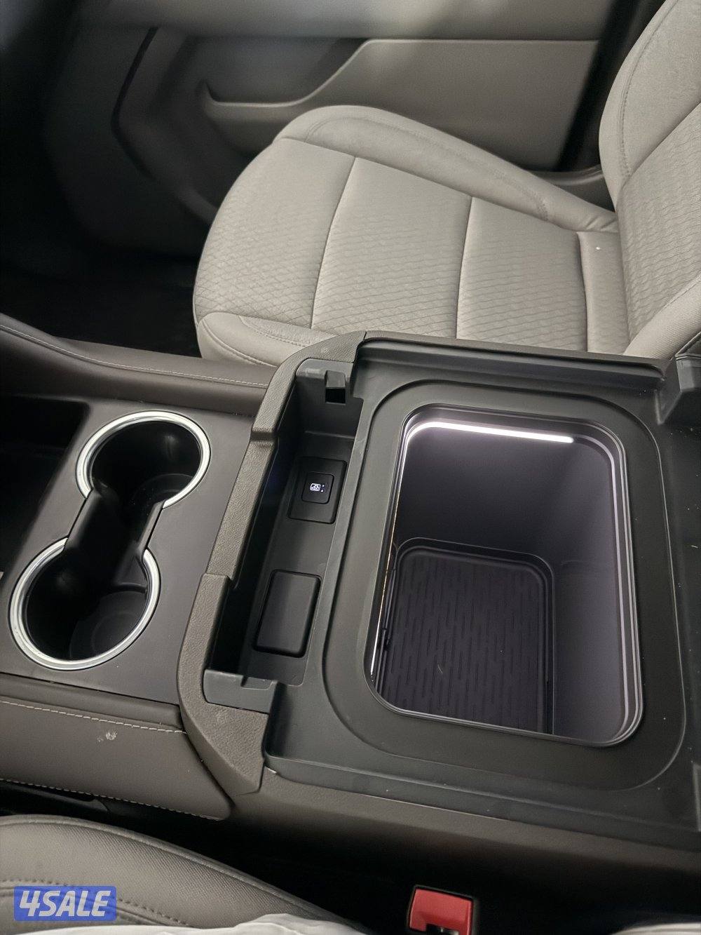 للبيع تاهو24 دبل قير وثلاجه7