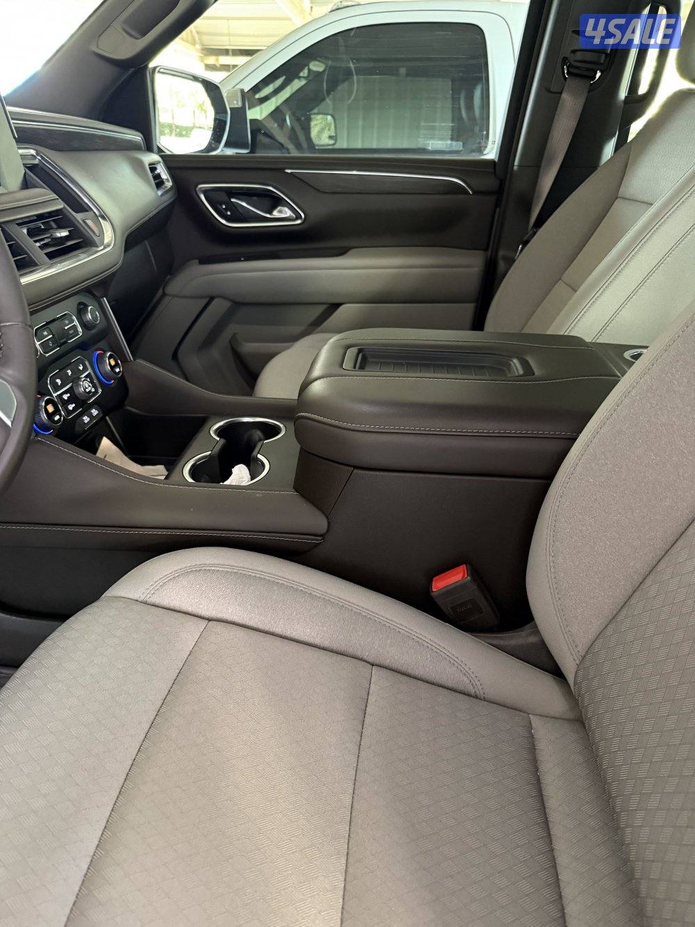 للبيع تاهو24 دبل قير وثلاجه10