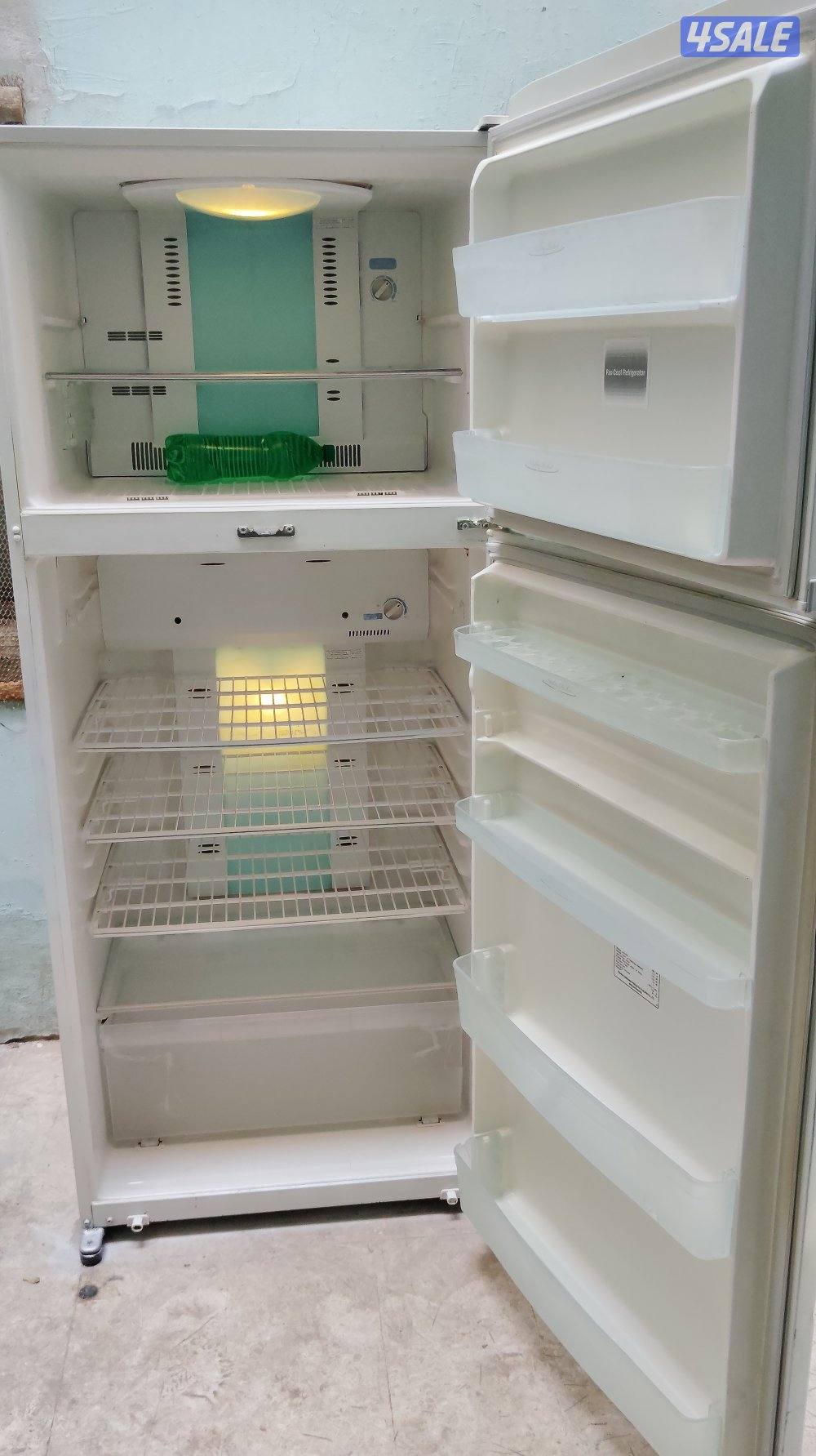 نبيع ثلاجه توشيبا 24 قدم بحاله ممتازه1