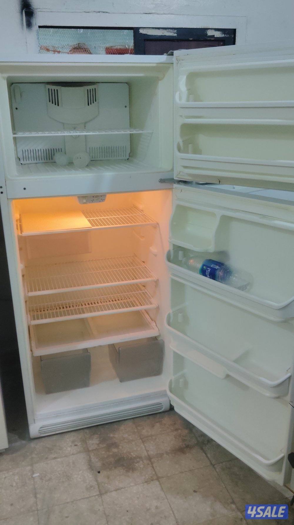 نبيع ثلاجه توشيبا 24 قدم بحاله ممتازه7