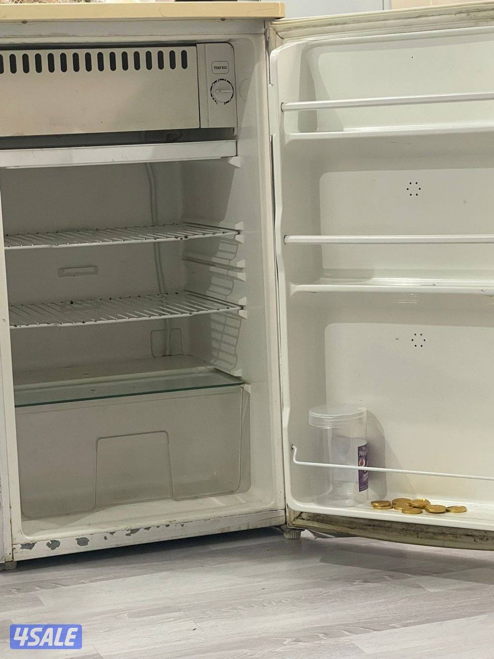 كبت وثلاجه بحاله ممتازه1