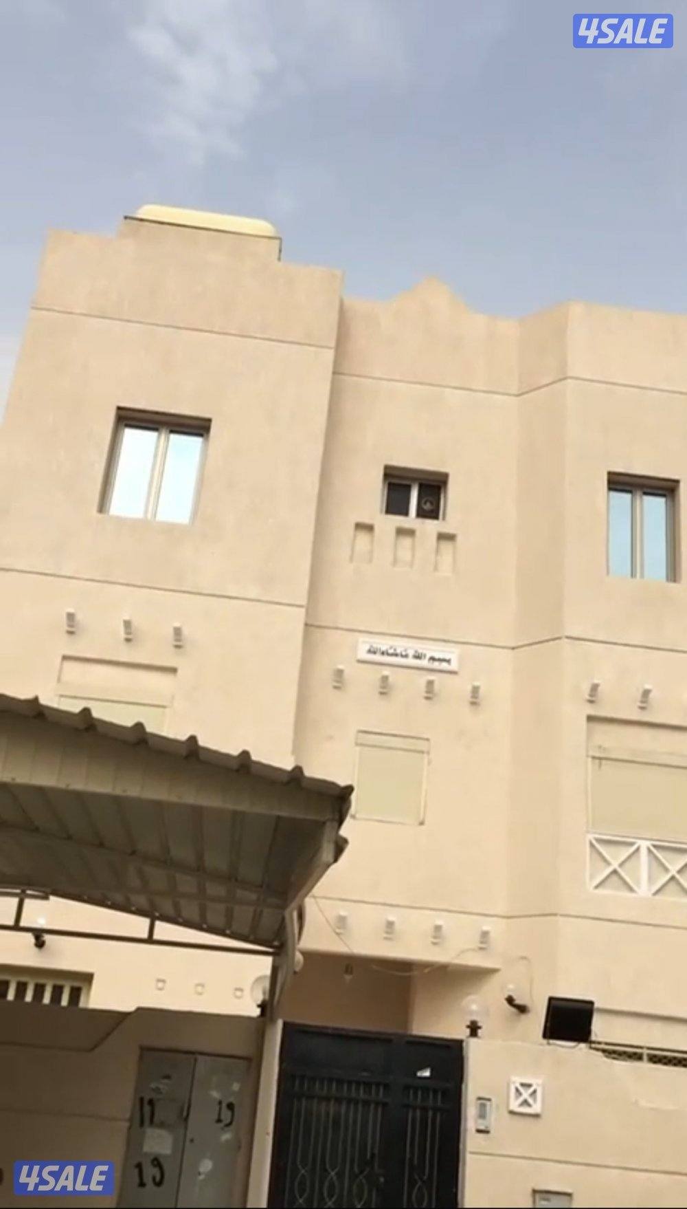 للبيع في صباح الاحمد حكومي وقسايم ومطلوب من المالك مباشر قسايم وحكومي0