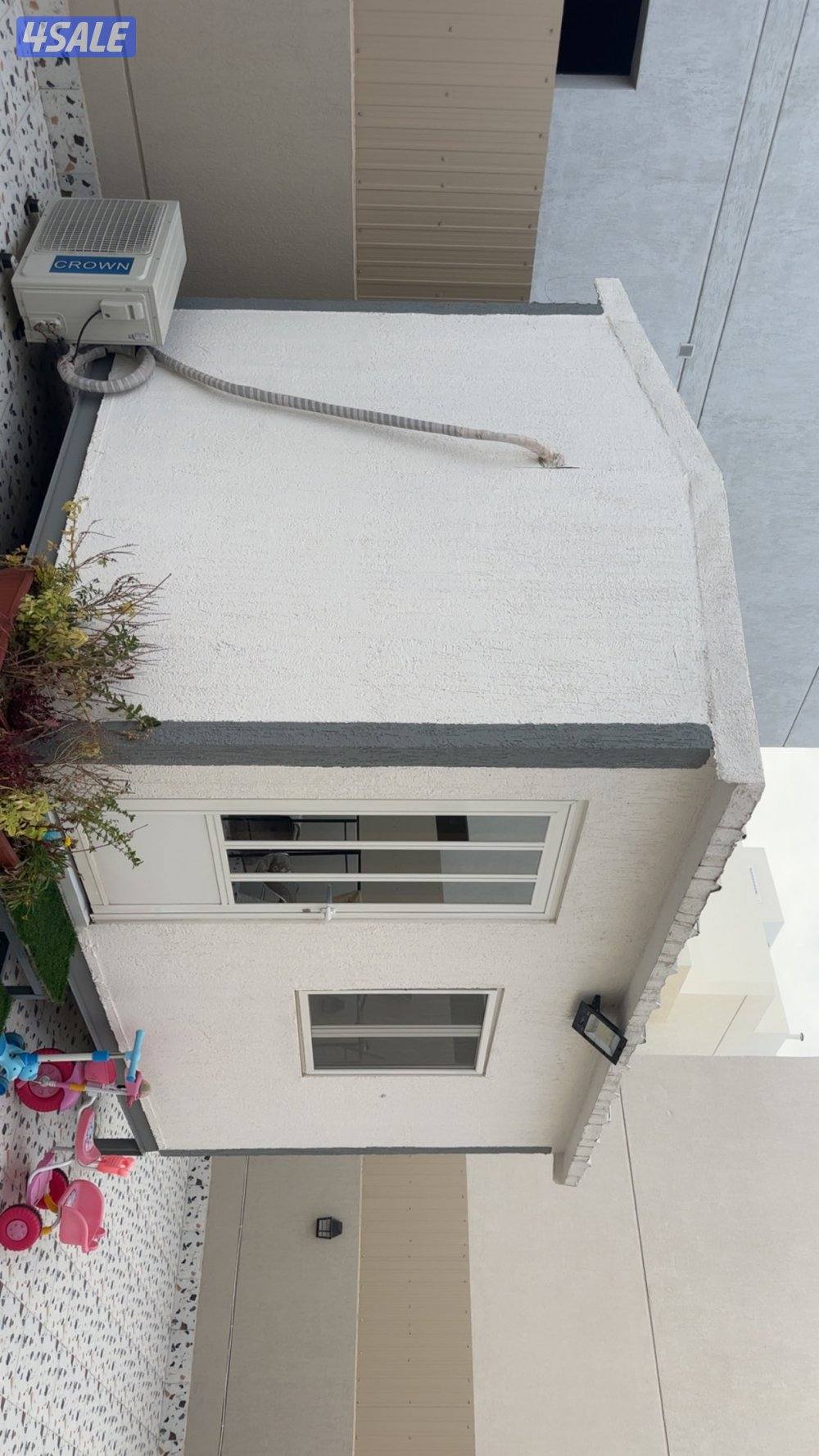 للبيع شاليه مقاس 3*3 حمام مطبخ غرفه نظيف جداً النقل على الشاري ( كرين )3