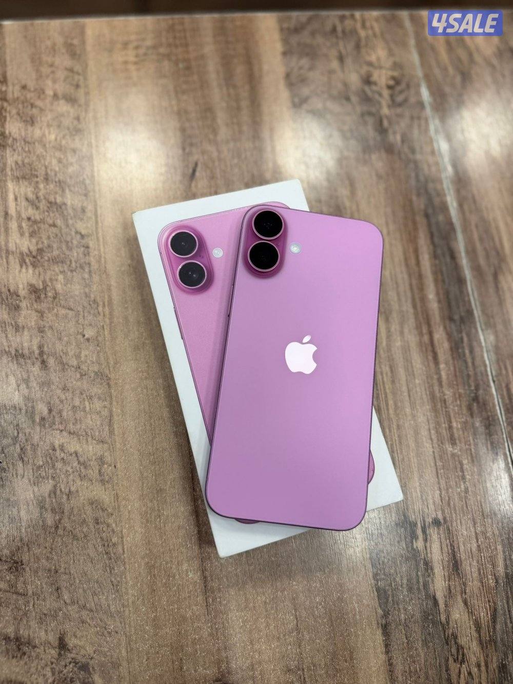 ايفون 16 بلاس 256 بطاريه 100‎%‎ كالجديد مع كرتون وشاحن0