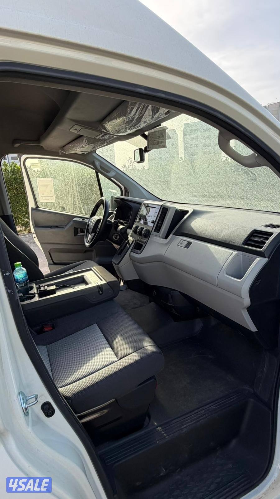 باص هايس مقفل ثلاجه بحاله الوكاله موديل ٢٠٢٢2