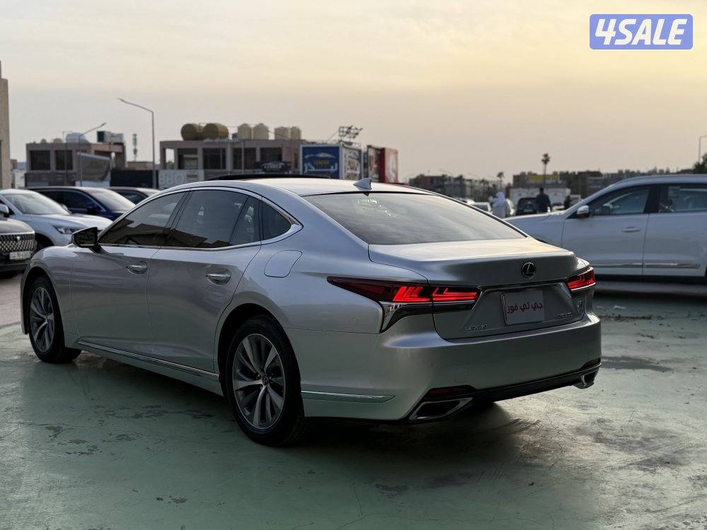 للبيع لكزس LS350 في حاله الوكاله4