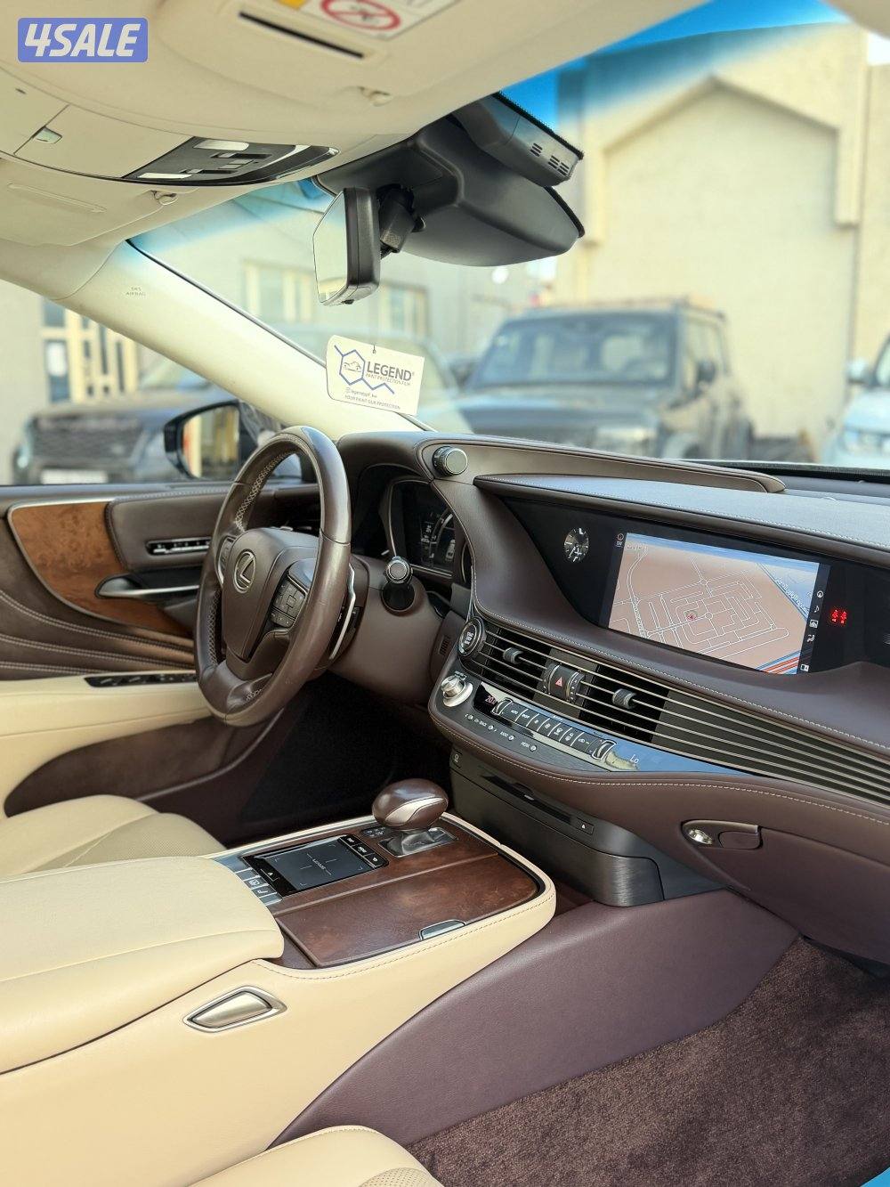 للبيع لكزس LS350 في حاله الوكاله12