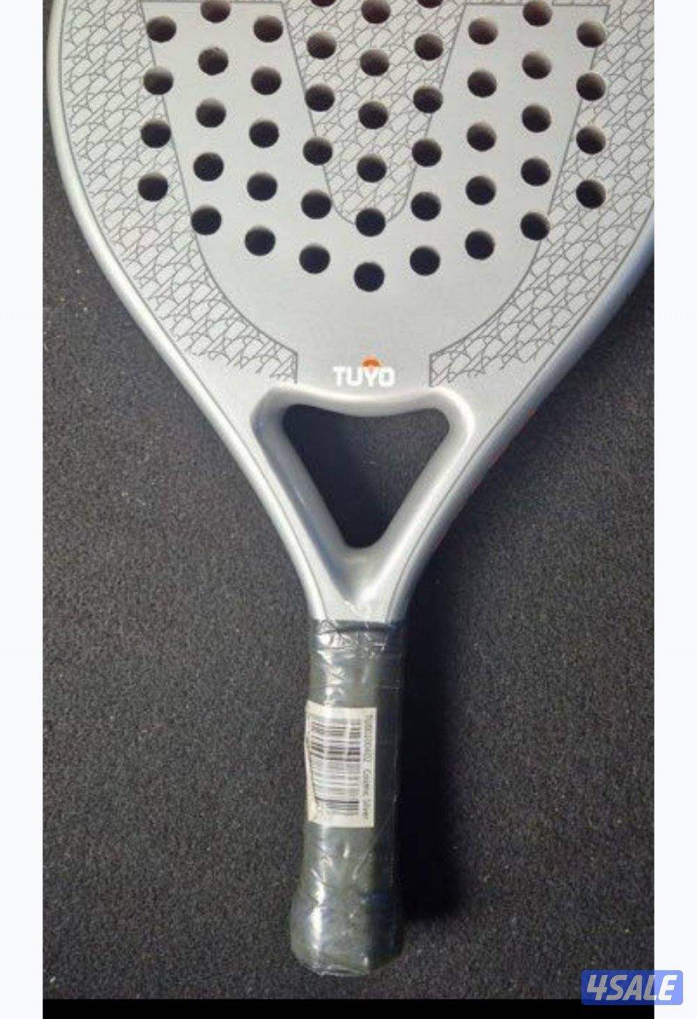 مضرب بادل تايو كوزميك سلفر جديد مو مستعمل وزن  w 3607