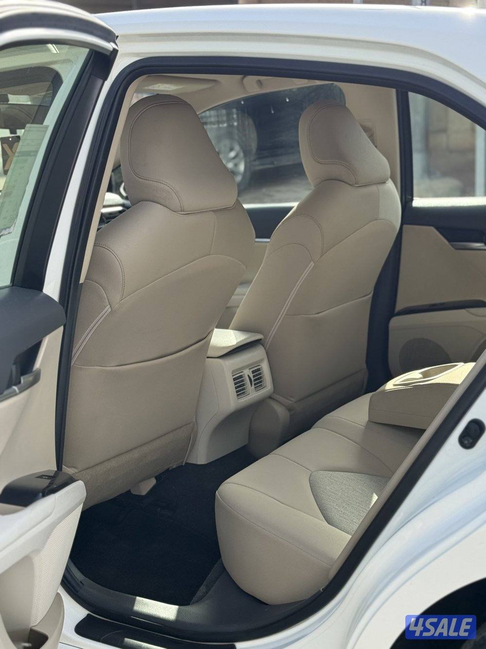 للبيع كامري LE4