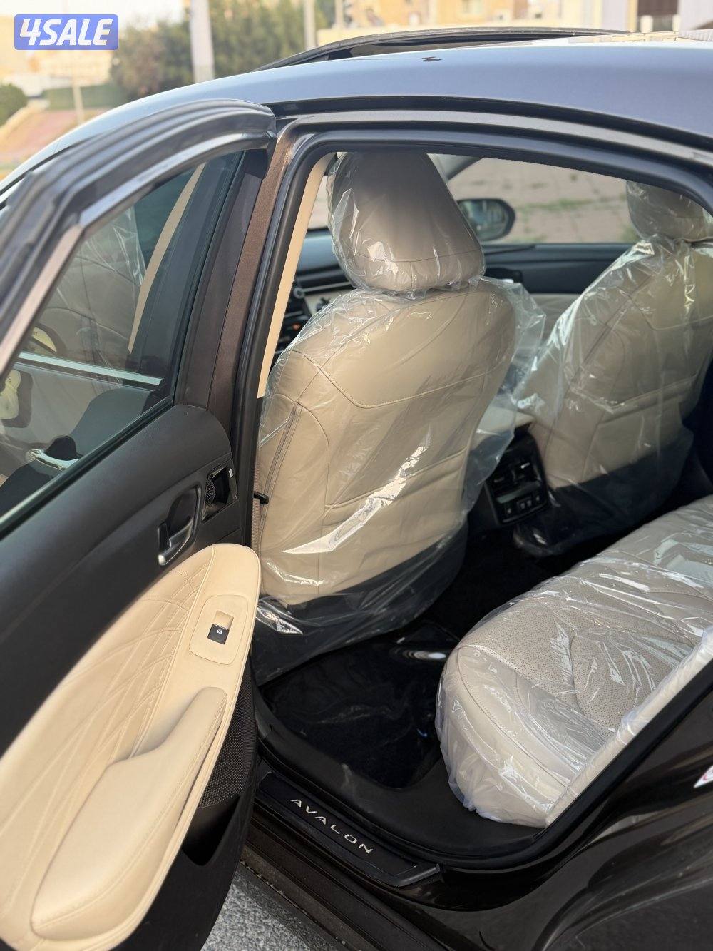 للبيع افالون ماشي 62 فقط 2019 اعلى فئه2