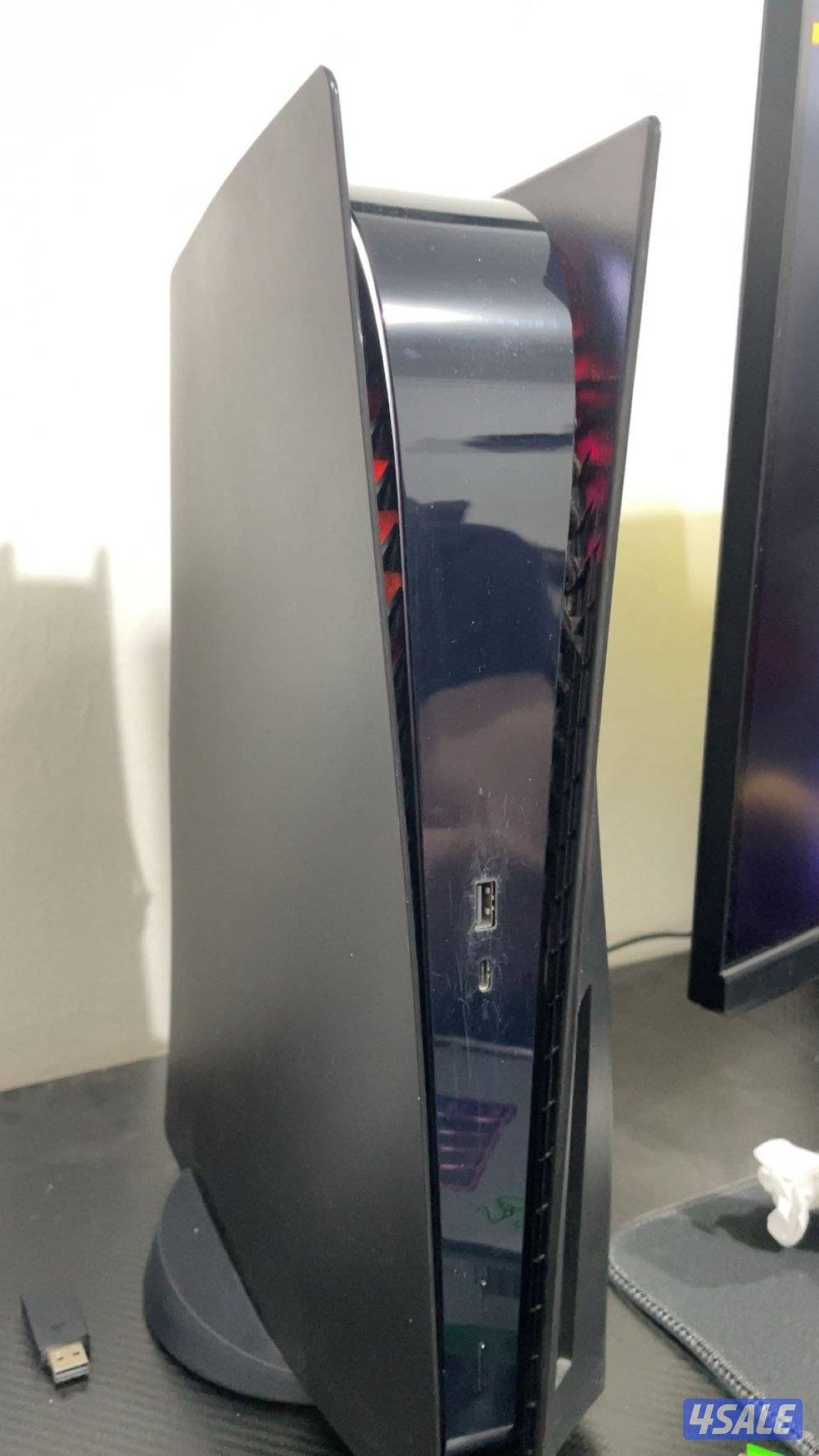 سوني ٥ للبيع نسخة ال سي دي نظيف0