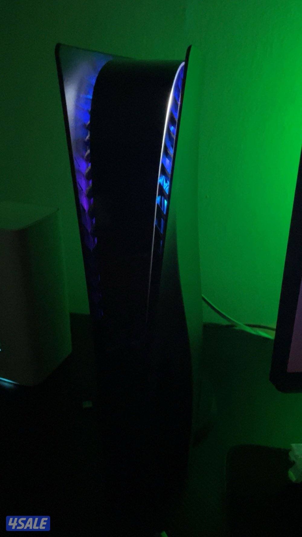 سوني ٥ للبيع نسخة ال سي دي نظيف1