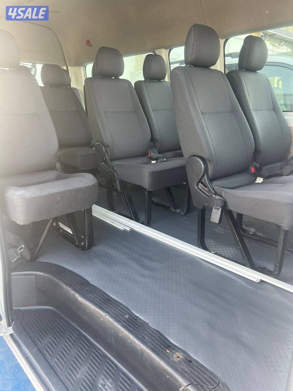 للبيع باص ركاب تويوتا موديل ٢٠١٨ شرط الفحص7