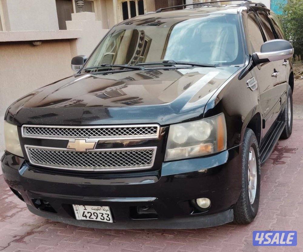 للبيع تاهو 2009 اللون أسود داخل جلد بيج0