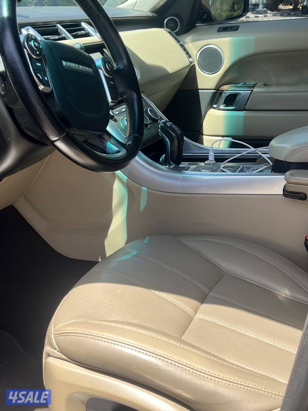 رنج روفر سبوت8