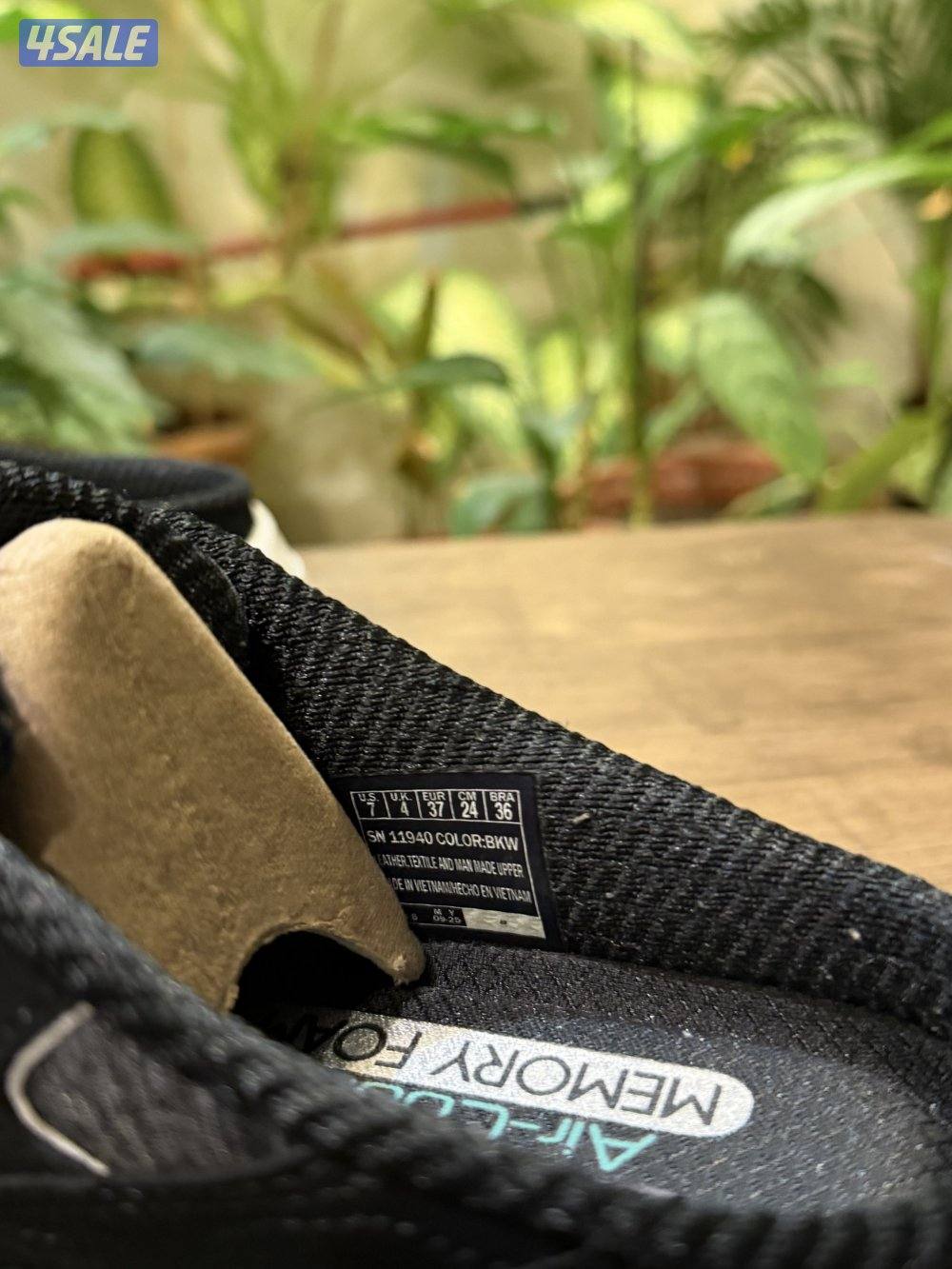 حذاء سكشرز جديد2