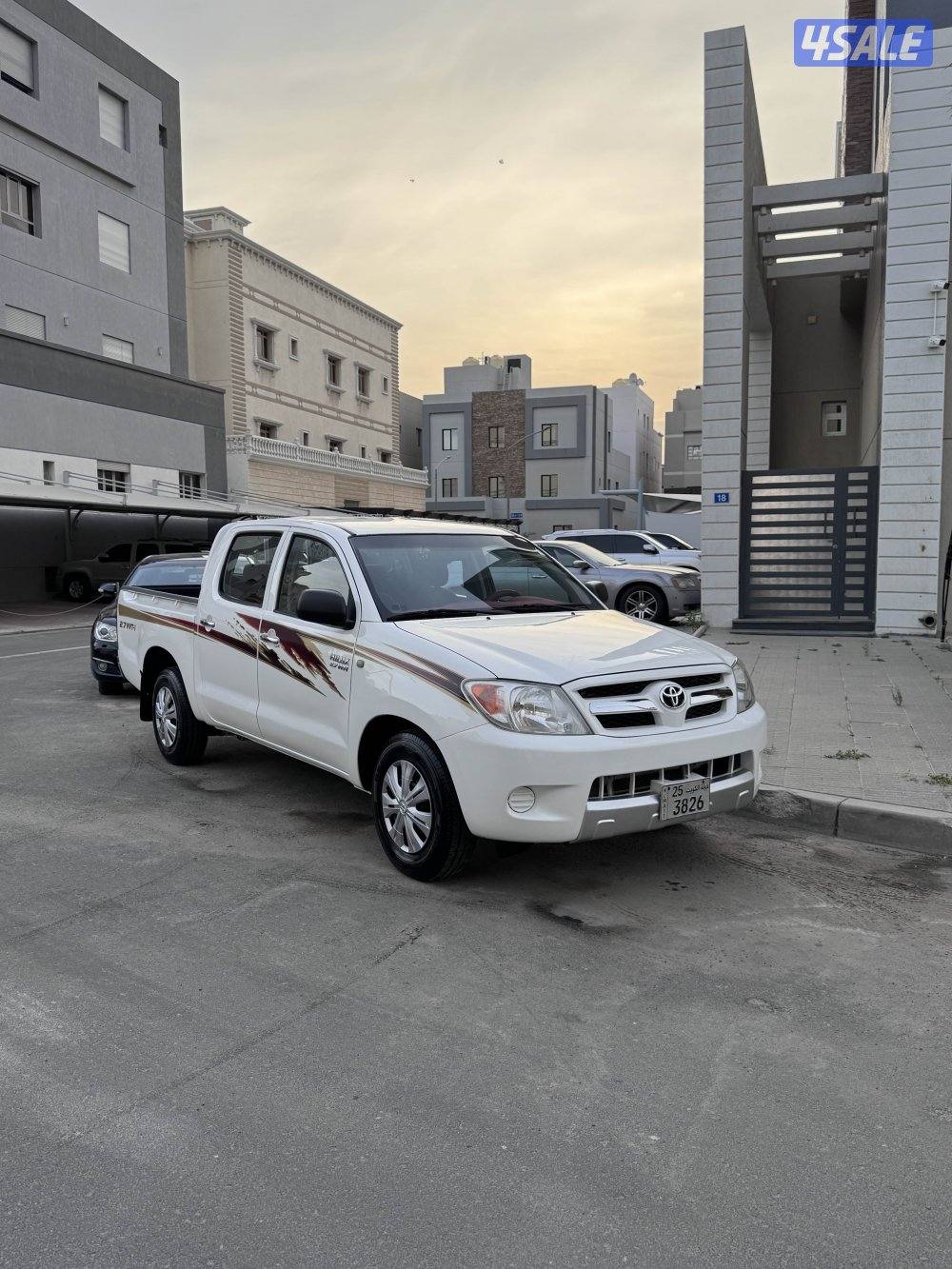 هايلكس 2008 قير عادي بحاله ممتازه7