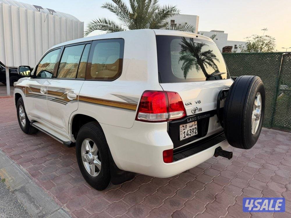 للبيع لاند كروز GXR قير عادي أساس دبل 20106