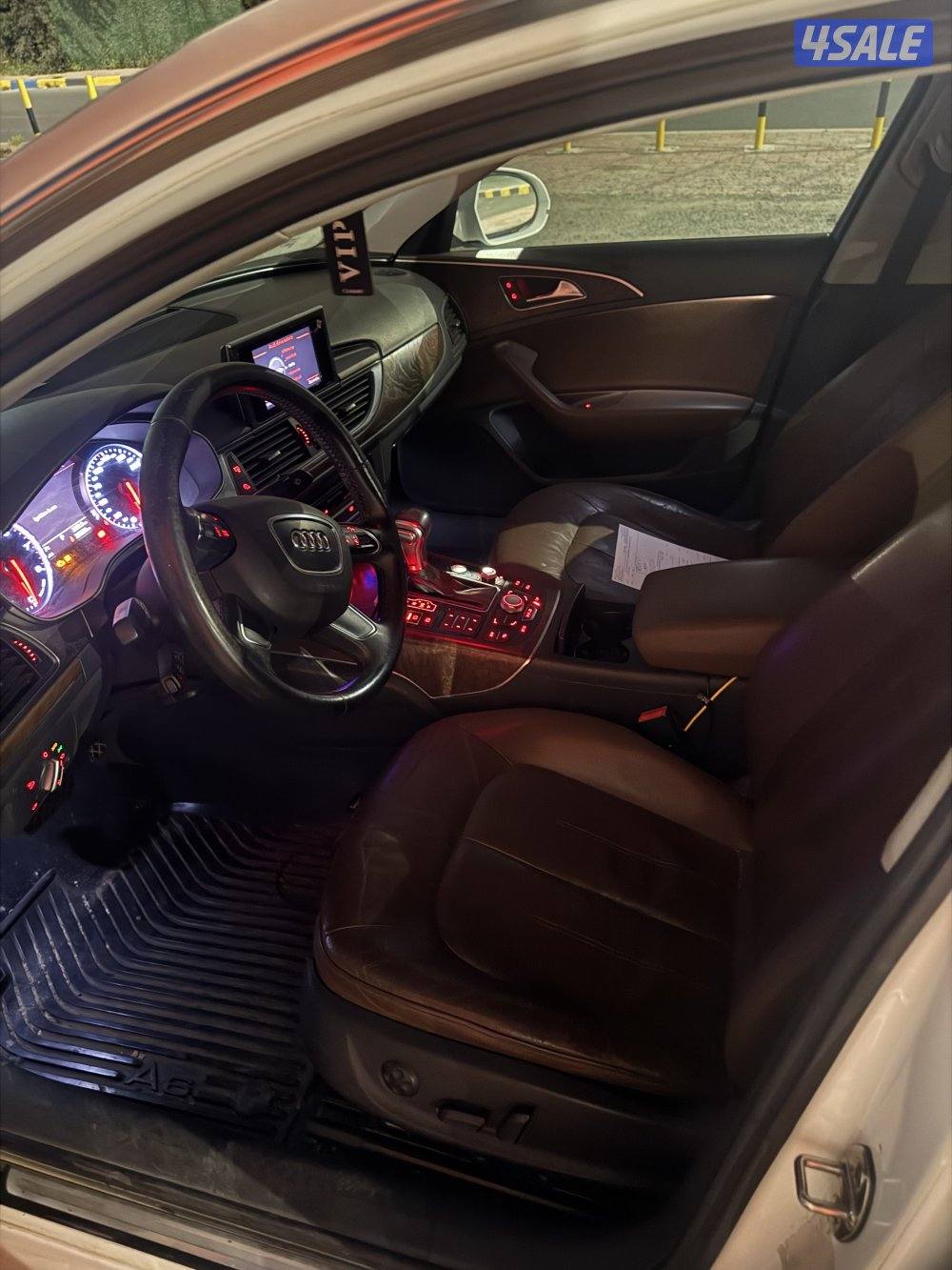 Audi A6 للبيع ممشى ٢٥٥ الف بحالة جيدة4