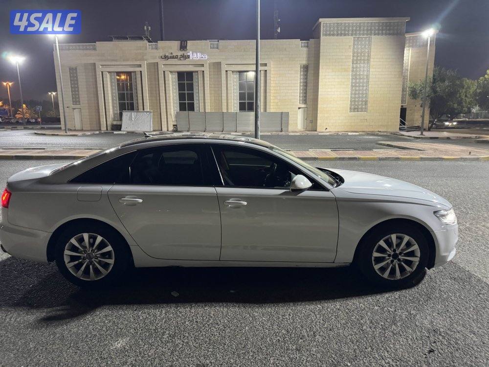 Audi A6 للبيع ممشى ٢٥٥ الف بحالة جيدة6