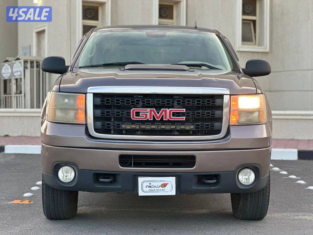 للبيع وانيت سيرا HDموديل 20117