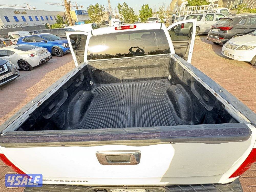 شفر سلفرادو غمارتين موديل ٢٠١٠ دبل قير شرط الفحص15