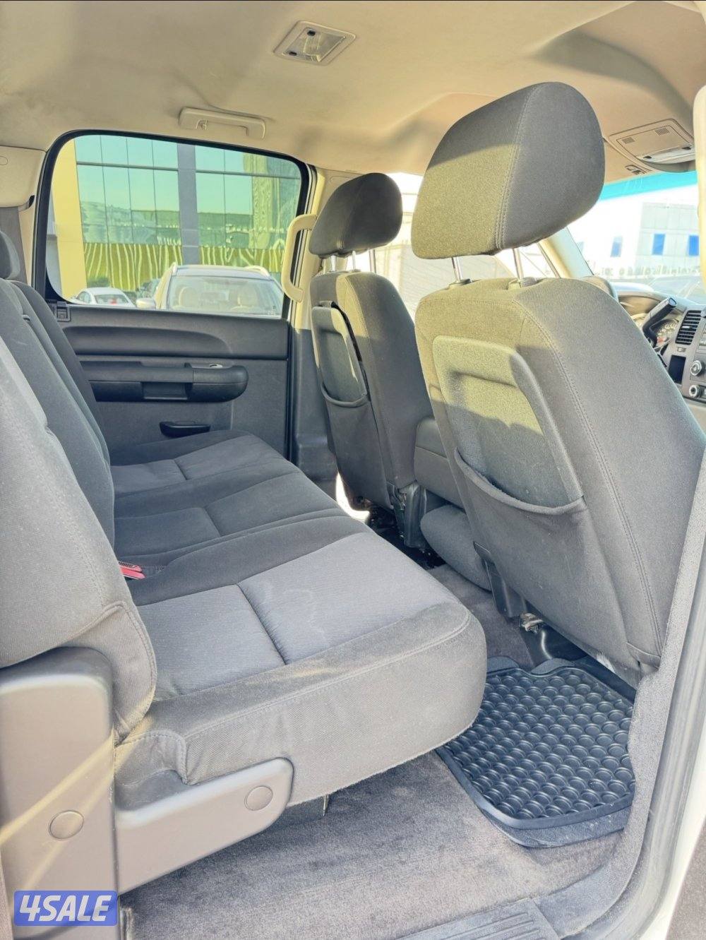 شفر سلفرادو غمارتين موديل ٢٠١٠ دبل قير شرط الفحص12