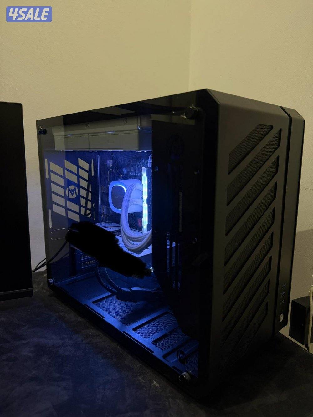 بي سي للبيع1