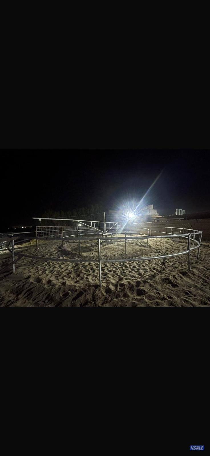 ولكر خيل ل ٤ روس0