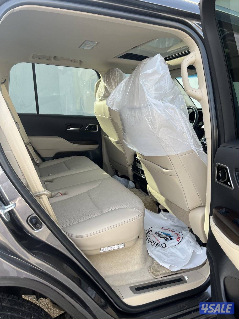 للبيع لاندكروزر ايرو اس 2023 ماشي 53 الف1