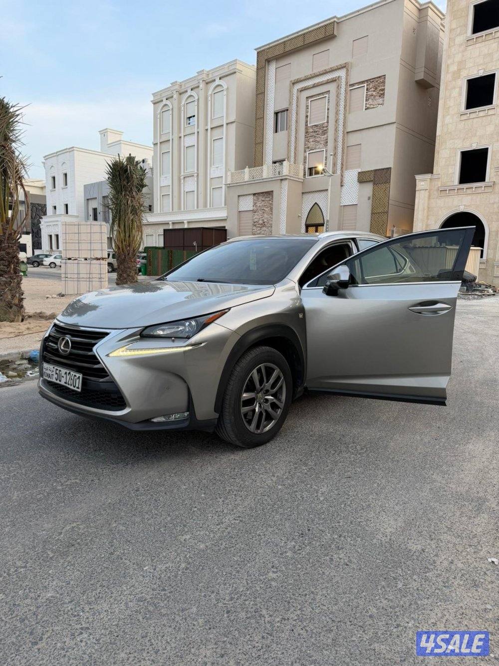 للبيع  لكزس1