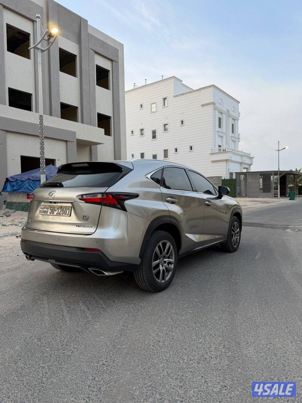 للبيع  لكزس3