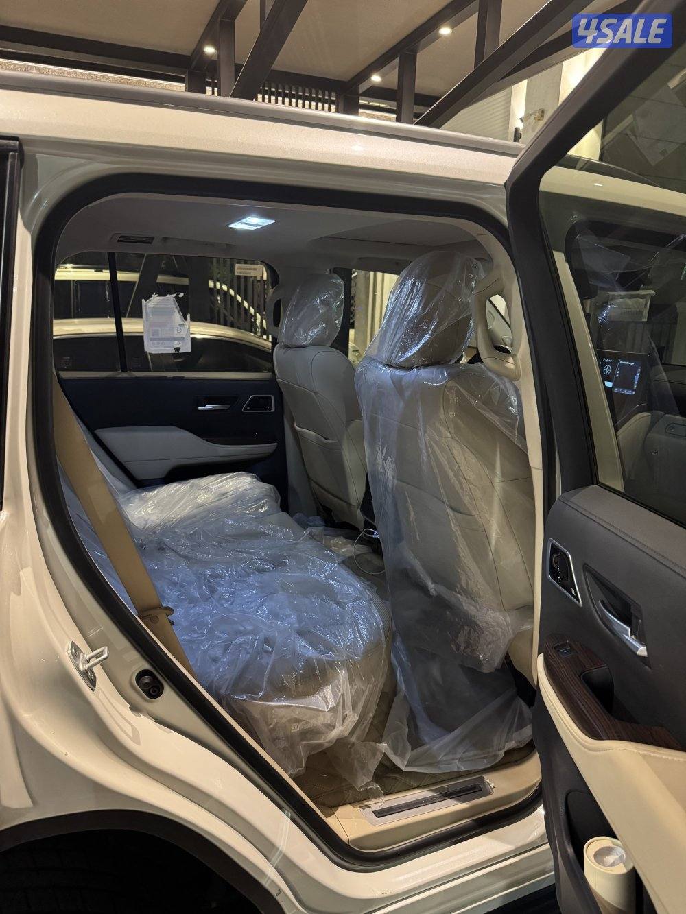 لاند كروزر8