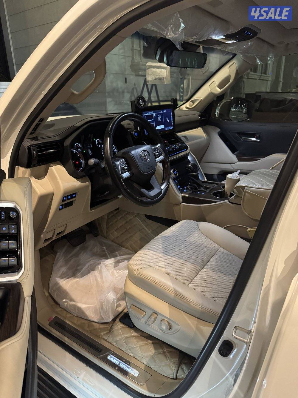 لاند كروزر9