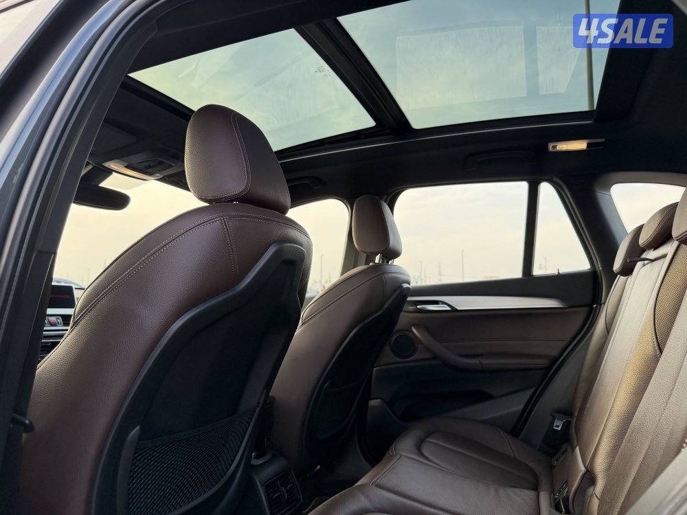 جيب بي ام 2021 نوع X1 فل اوبشن بحالة المصنع4