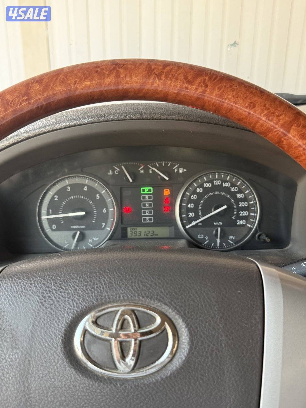 لاندكروزر v86