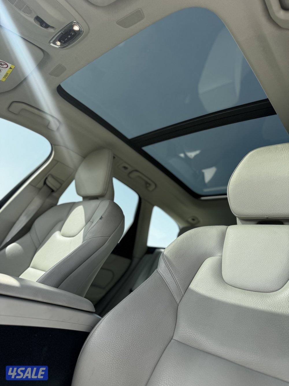 للبيع فولفو XC606