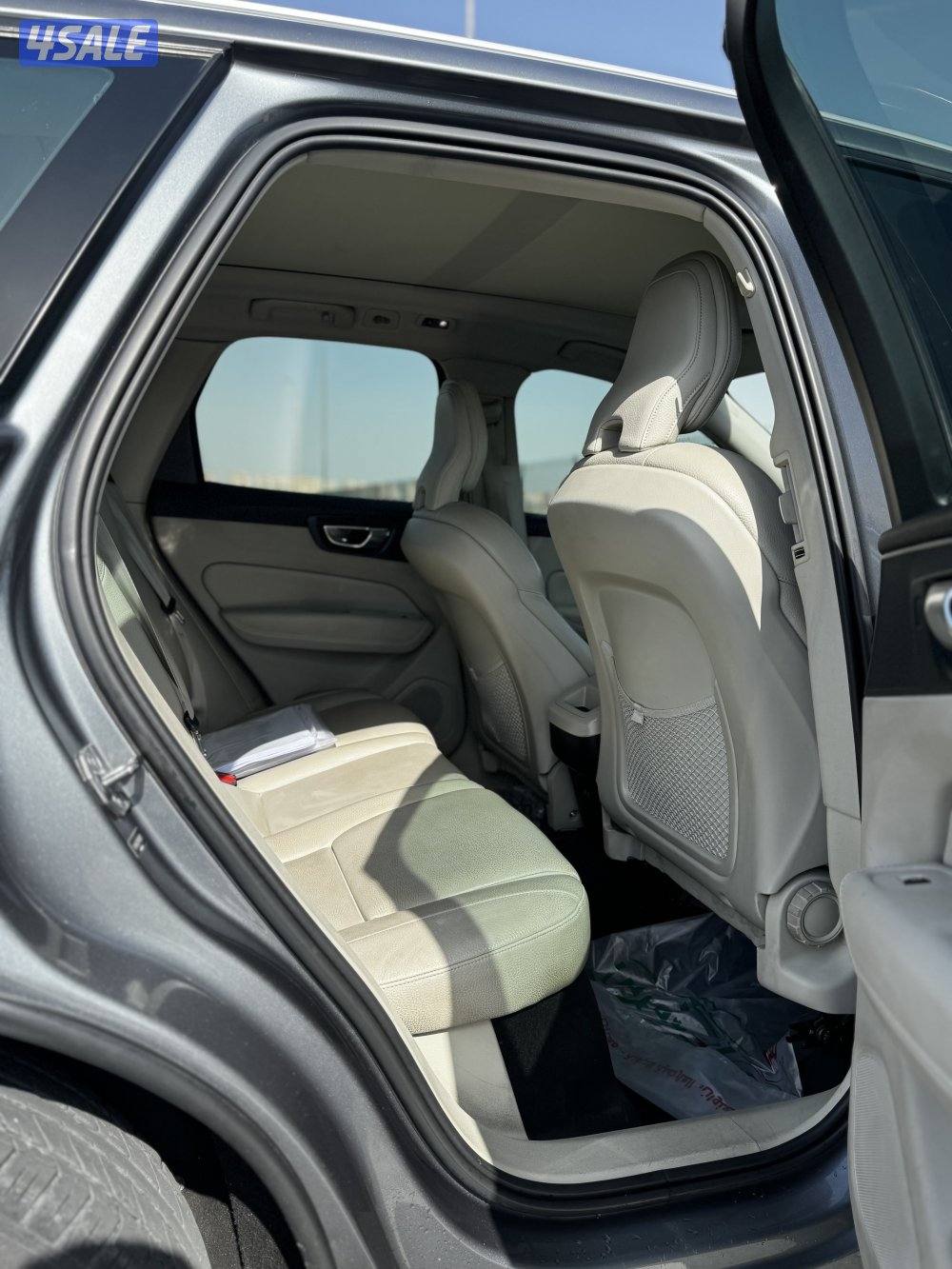 للبيع فولفو XC6012