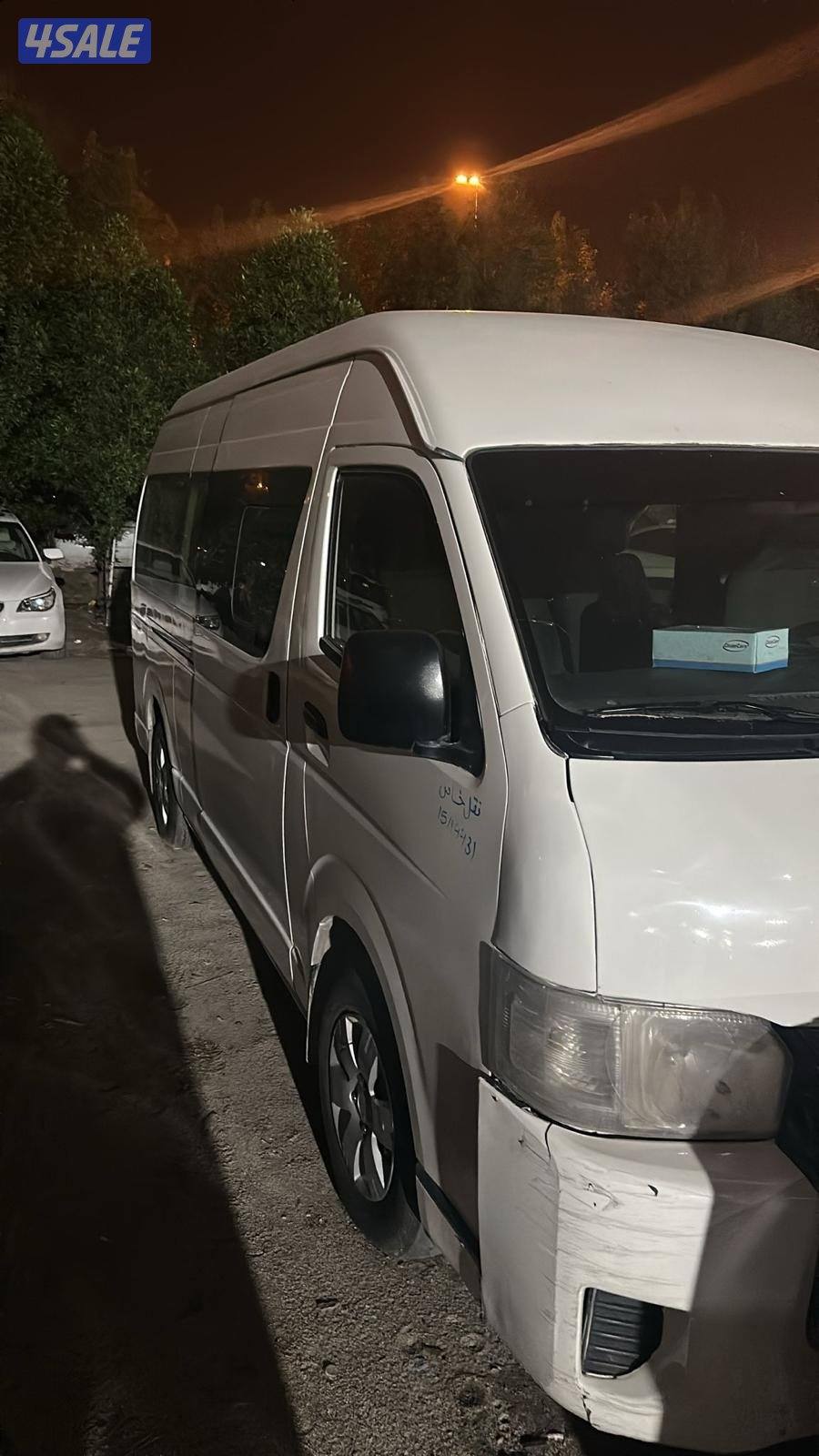 للإيجار باص 2017 تيوتا هايس ١٢ راكب2