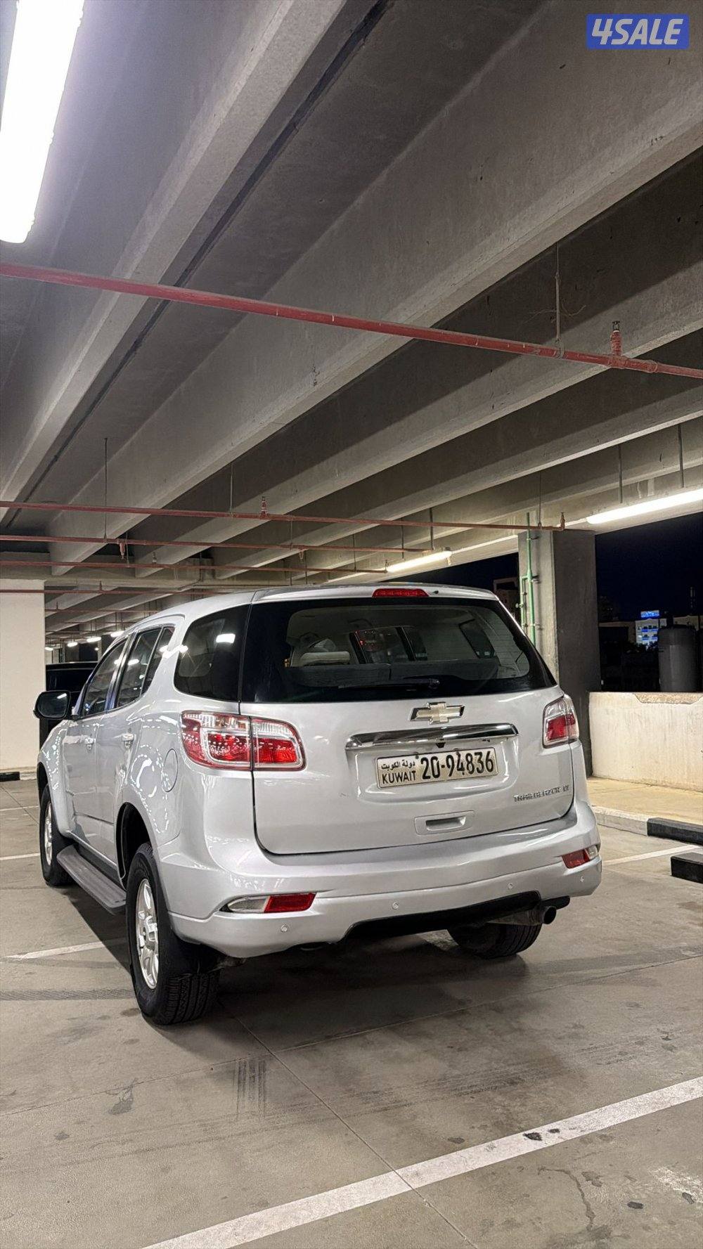 بليزر موديل 2013 عداد الممشى 258 ألف شرط الفحص بالكامل2