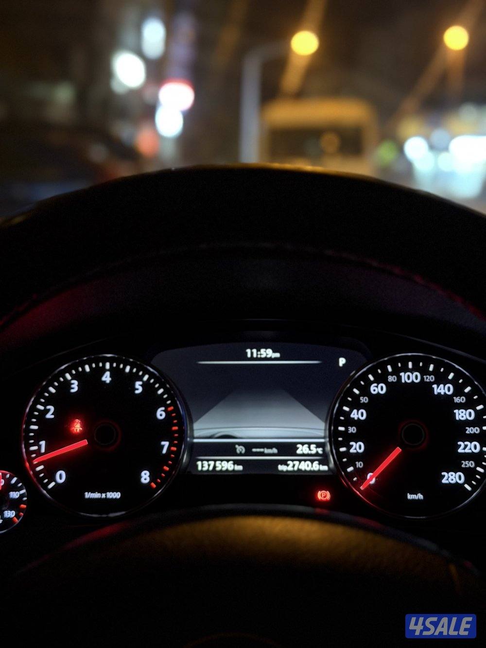 2014 / عداد 137 الف / صبغ وكاله3