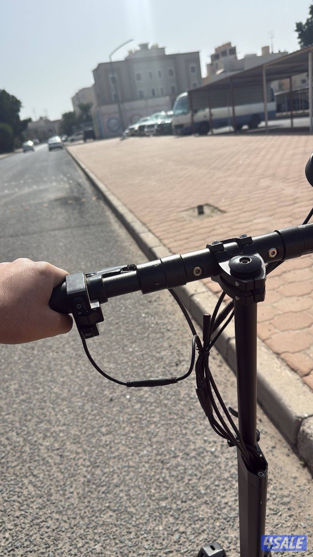 سكوتر للبيع نوع WHITE SIBERIA1