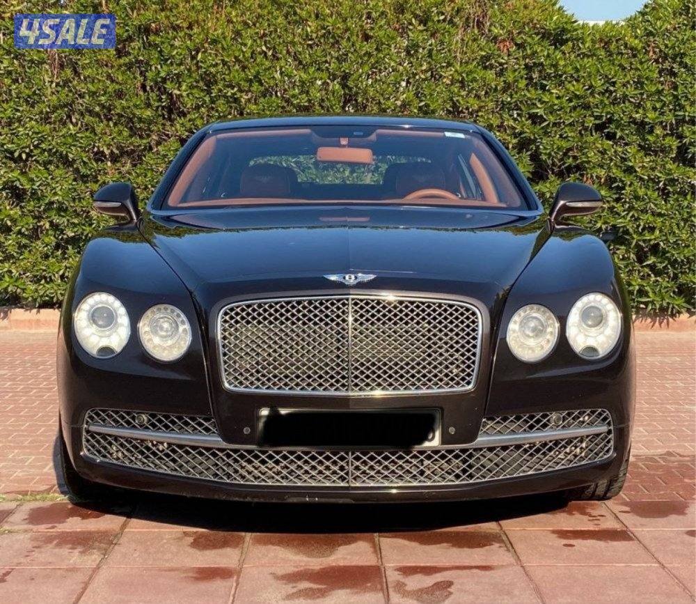 للبيع او للبدل بنتلي 2014 صبغ الوكاله حالة الوكالة 78000 كيلو7