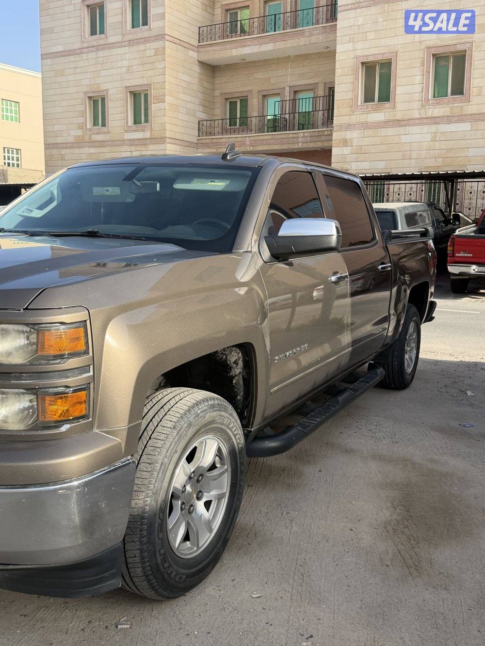 للبيع سلفرادو موديل 20155