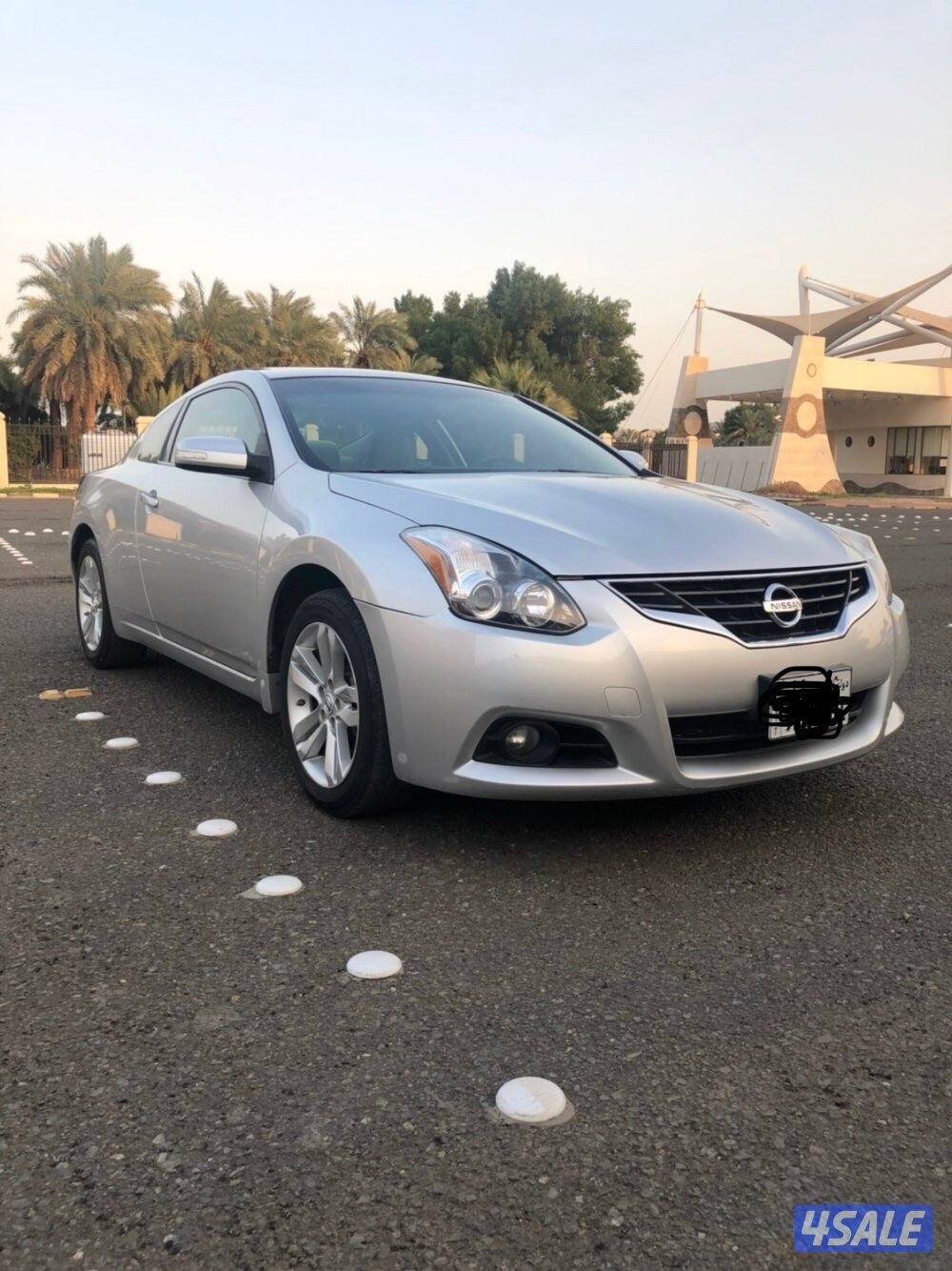 Altima full option verry clean perfect for daily use very good AC also3