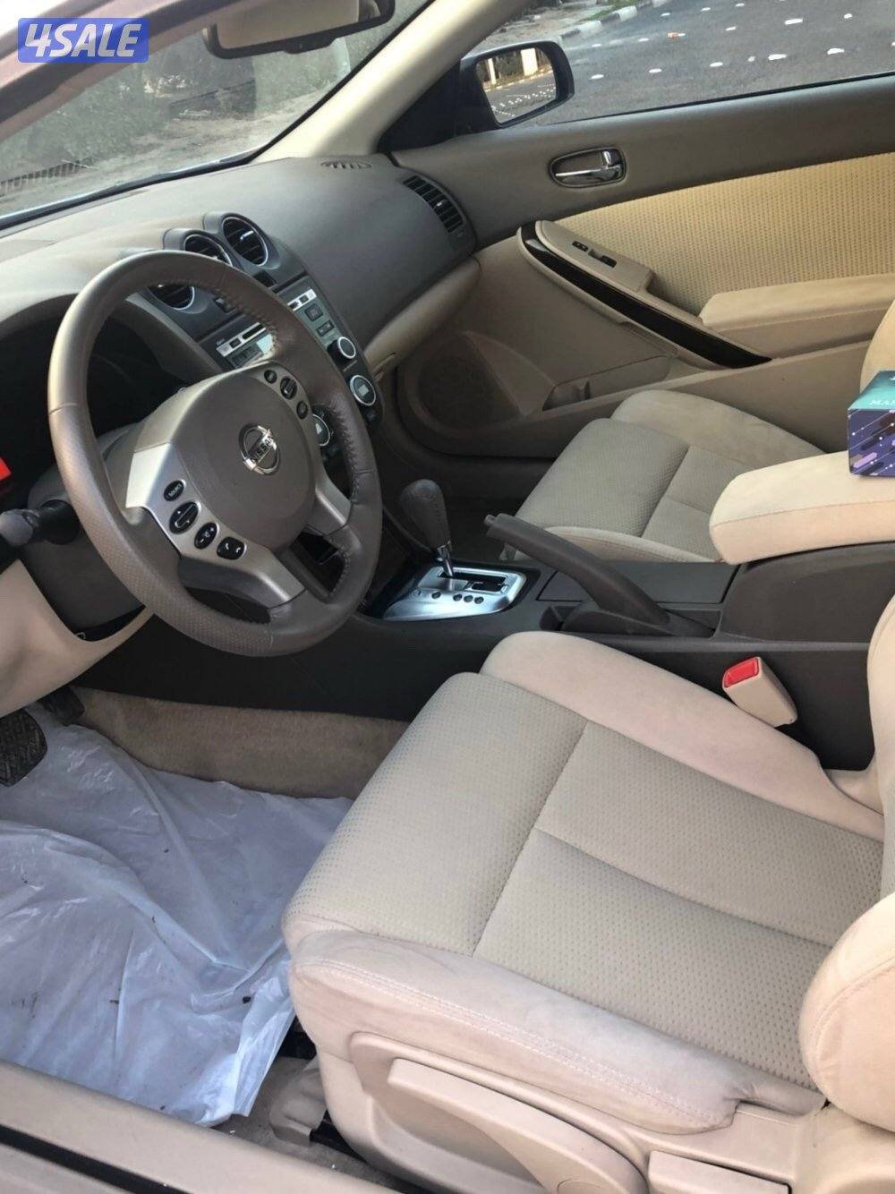 Altima full option verry clean perfect for daily use very good AC also8