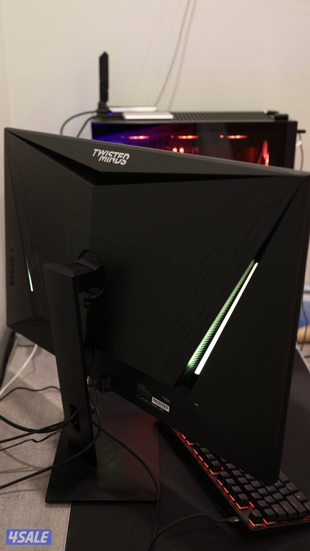 شاشة Gaming 32” 4K IPS 144Hz Twisted Minds TM32DUI – HDMI 2.13