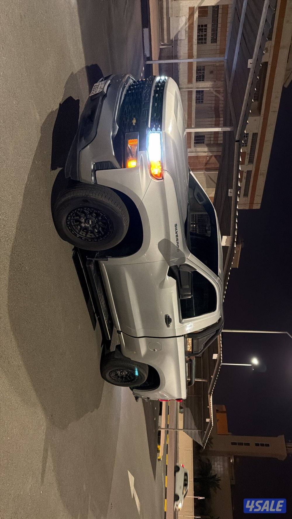 للبيع سلفرادو0