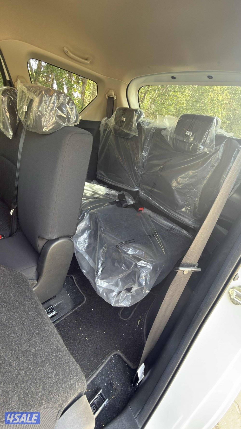 للبيع سوزوكي أرتيجا 2025 بحالة الوكالة ٧ راكب11